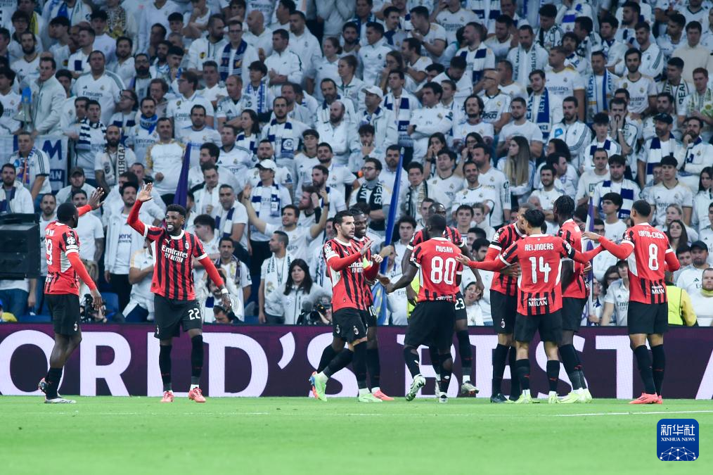 曼联战胜ac米兰,晋级欧冠四强了吗